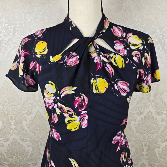 Banana Republic Size 2P Navy Blue Floral Minidress High Neck Cutout Detail - Picture 2 of 16